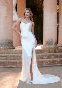 Serravalle Charlotte Sale